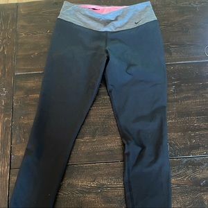 Women’s Nike Dry Fit yoga pants